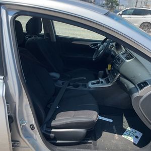 2015 Nissan SENTRA S — миниатюра 33