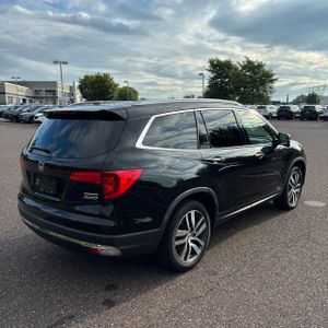 2017 Honda PILOT TOURING — фото 8
