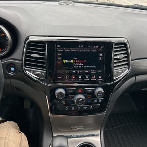 2019 JEEP GRAND CHEROKEE ALTITUDE — фото 37
