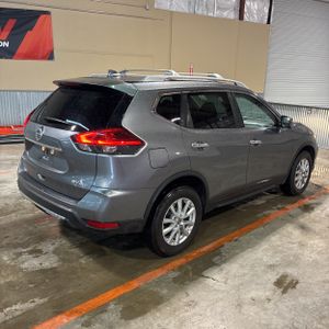 NISSAN ROGUE SV - 8