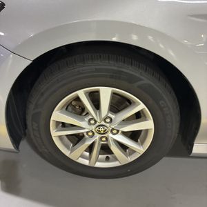 2025 Toyota CAMRY LE 缩略图 17