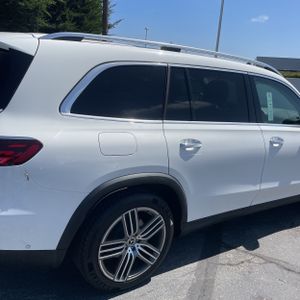 MERCEDES-BENZ GLS - 9