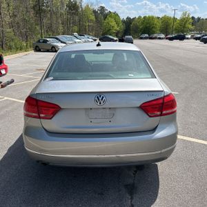 VOLKSWAGEN PASSAT 2.0L TDI SEL PREMIUM - 7