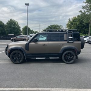 2021 LAND Rover DEFENDER 110 X-DYNAMIC HSE — фото 3