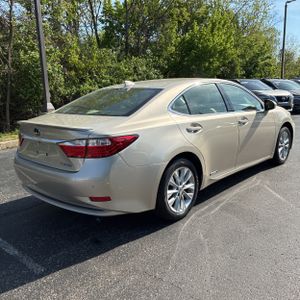 LEXUS ES 300H BASE - 8