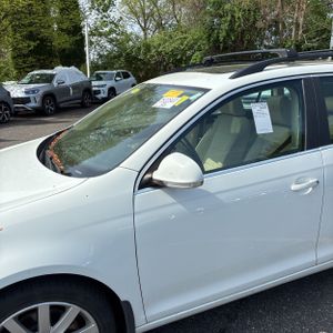 VOLKSWAGEN JETTA SPORTWAGEN TDI - 2