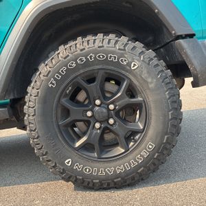 2020 JEEP WRANGLER UNLIMITED WILLYS — миниатюра 18