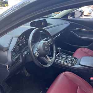 صورة مصغرة 37 لـ 2023 Mazda CX-30 CARBON EDITION