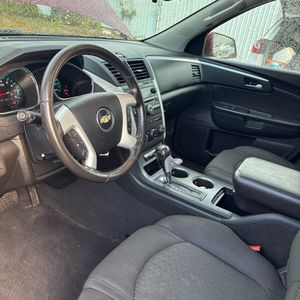 2010 Chevrolet TRAVERSE LT photo 63