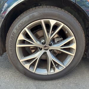 صورة 19 لـ 2024 AUDI Q8 PRESTIGE