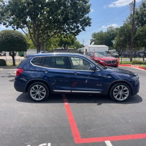 صورة 10 لـ 2017 BMW X3 SDRIVE28I