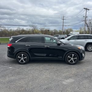 KIA SORENTO EX V6 - 10