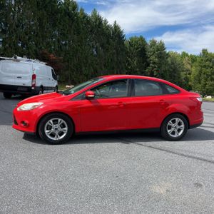 FORD FOCUS SE - 3