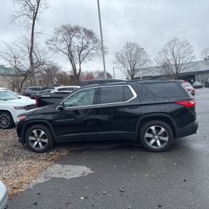 Chevrolet Traverse LT Leather - 3