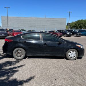 صورة 10 لـ 2018 KIA FORTE LX