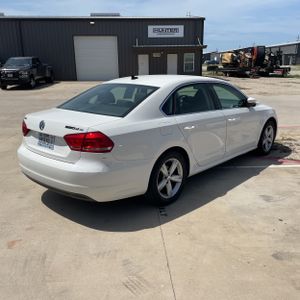 2013 Volkswagen PASSAT SE 照片 8