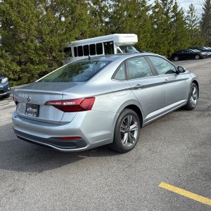 VOLKSWAGEN JETTA SE - 8