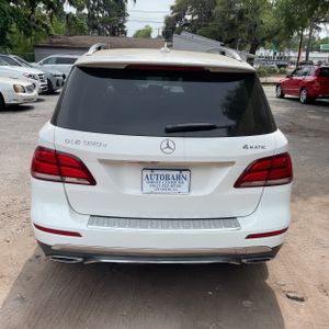 MERCEDES-BENZ GLE - 7