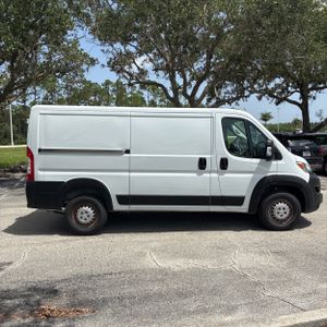 صورة 10 لـ 2025 RAM PROMASTER 2500 TRADESMAN