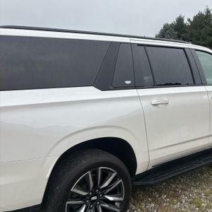 صورة 9 لـ 2022 Cadillac ESCALADE ESV SPORT