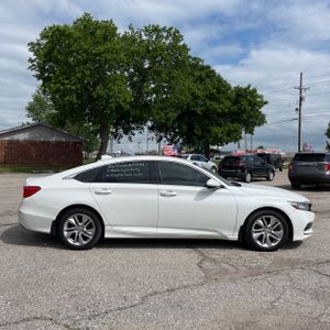 HONDA ACCORD LX - 10