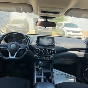 2021 Nissan SENTRA SR thumbnail 36