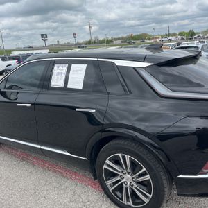 CADILLAC LYRIQ LUXURY 2 - 6