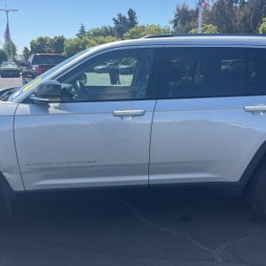 JEEP GRAND CHEROKEE L - 4