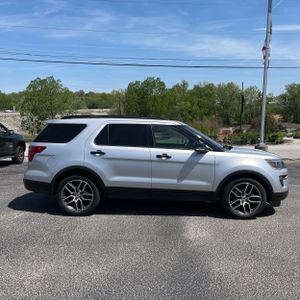 FORD EXPLORER SPORT - 10