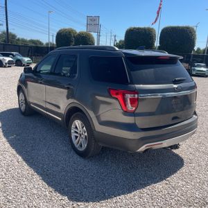 FORD EXPLORER XLT - 5