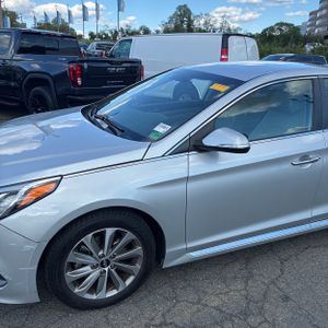 HYUNDAI SONATA SPORT - 2