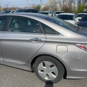 HYUNDAI SONATA HYBRID BASE - 6
