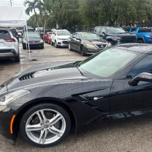 2017 Chevrolet CORVETTE STINGRAY 照片 2