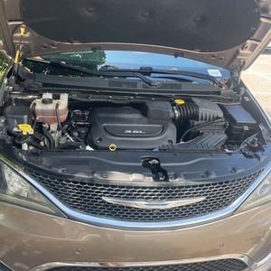 2017 Chrysler PACIFICA LIMITED — фото 42
