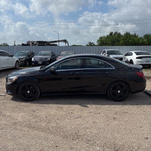 MERCEDES-BENZ CLA - 3