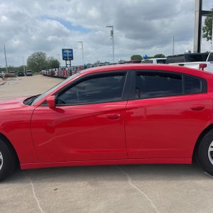 DODGE CHARGER SXT - 4