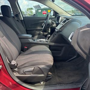 2017 Chevrolet EQUINOX LT 缩略图 33