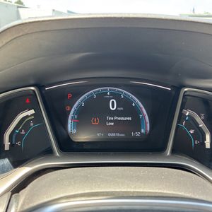 2016 Honda CIVIC EX-L — миниатюра 39