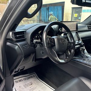 2023 Lexus LX 600 LUXURY thumbnail 34