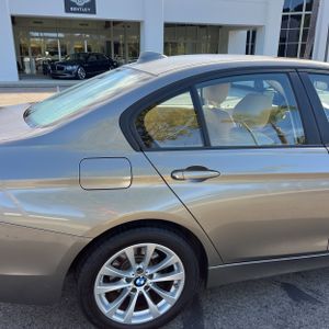 BMW 3 SERIES 320I - 9