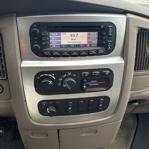 2004 Dodge RAM 2500 SLT 缩略图 36