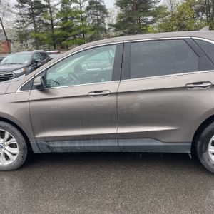 FORD EDGE TITANIUM - 4
