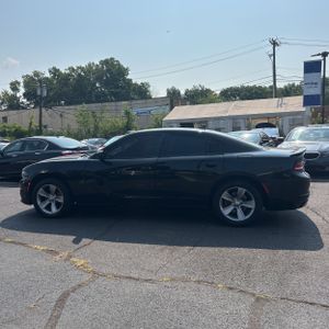 2017 Dodge CHARGER SXT 照片 3