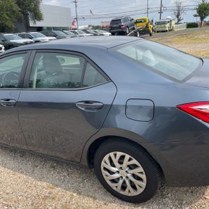 صورة 6 لـ 2017 Toyota COROLLA LE