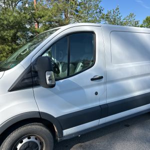 FORD TRANSIT 150 - 2