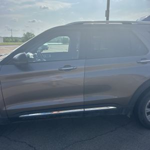 FORD EXPLORER LIMITED - 4