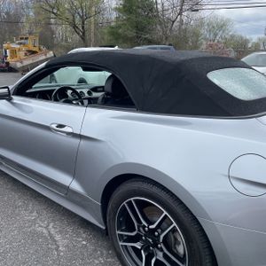 FORD MUSTANG ECOBOOST PREMIUM - 5