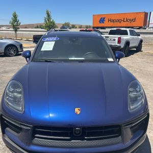 2025 Porsche MACAN — миниатюра 15