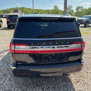 LINCOLN NAVIGATOR RESERVE - 7