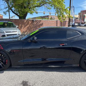 CHEVROLET CAMARO SS - 4